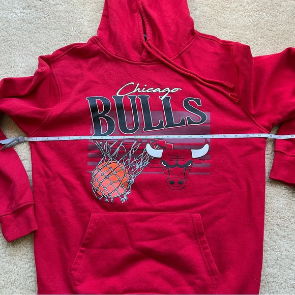 Ultra Game Unisex Adult NBA Chicago Bulls Red Pullover Hoodie - Size S - GUC* - Picture 8 of 10
